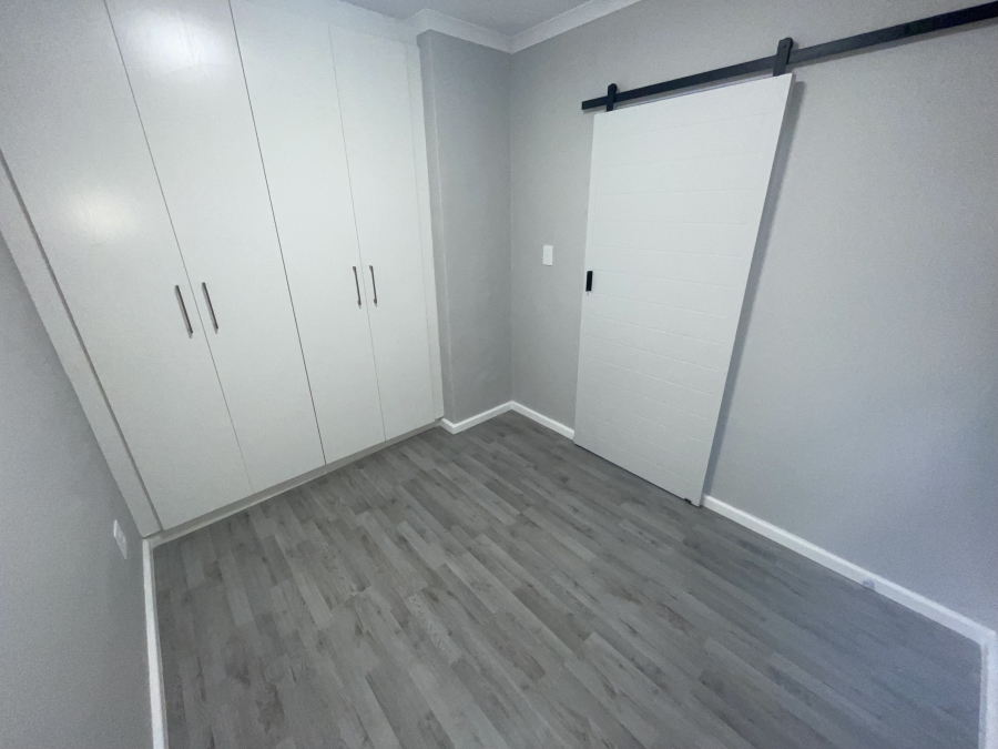 1 Bedroom Property for Sale in Table View Western Cape